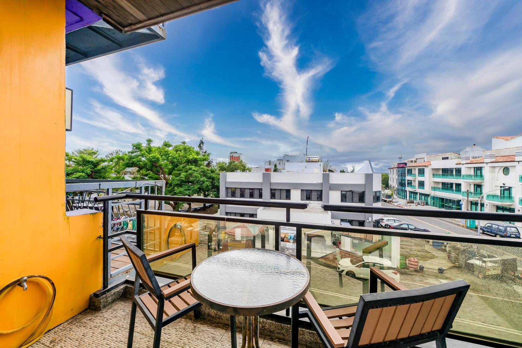 Wei Yuan Hotel Kenting Exterior photo